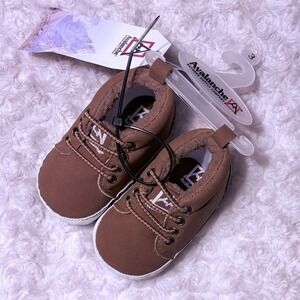 Avalanche Light Brown Unisex-Baby Shoes Sneakers NWT